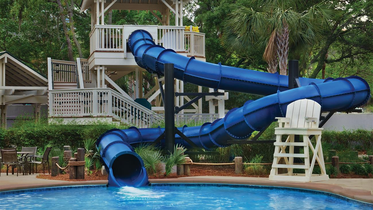 Bleu's Lagoon Pool - Water Slide